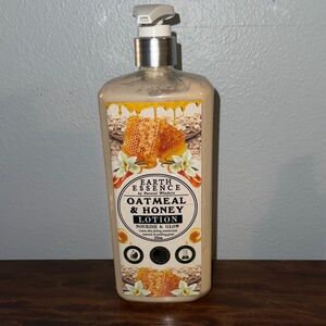 NEW Earth Essence by Natural Wunders Oatmeal & Honey Lotion CA, USA